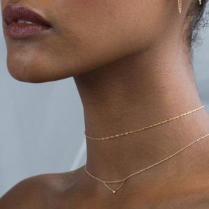 CHAINED TO MY HEART NECKLACE, YELLOW GOLD